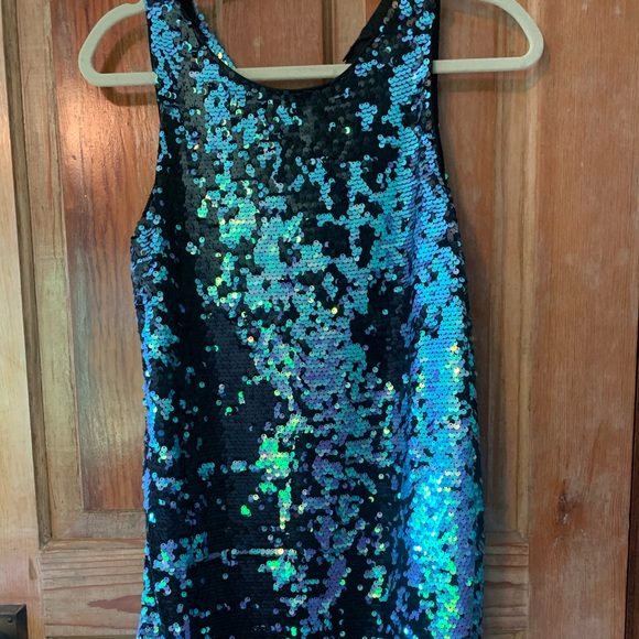 SO FUN! Small Sequin Mini-Dress. - Picture 2 of 8